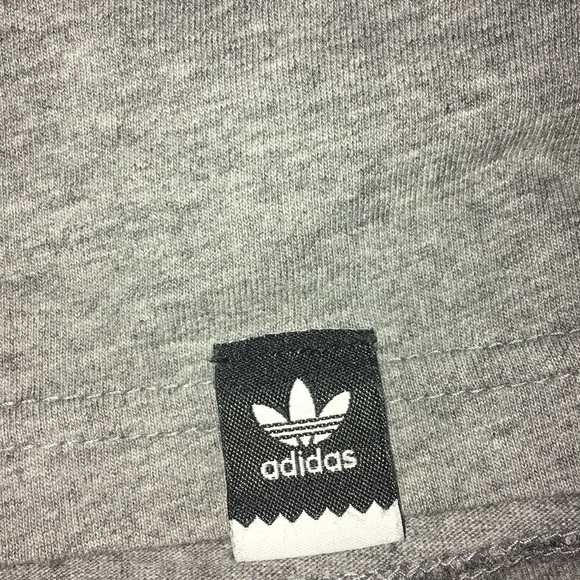 Adidas men’s small shirt! - Picture 2 of 4